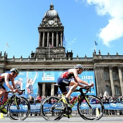 Full-time Footy manager,FIFA and COD enthusiast.  Triathlete. There's no place like Yorkshire.Olympic Triathlon Silver and Bronze medalist
Inst-jonnybrownleetri