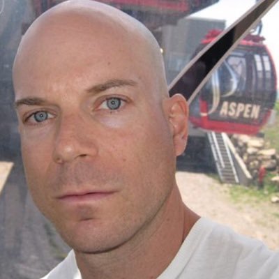 NYC PRESSED JUICE VENTURES Mitch Bernstein CEO. GLOBAL #HEALTHYFOOD + #Beverage + Concept Advisement. Path to Market #RTD #CPG #FOODSERVICE #PLANTBASED #VEGAN