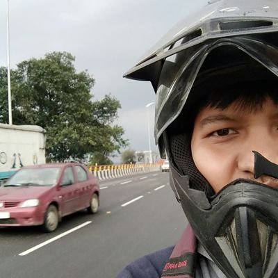 I am a Mechanical engineer with interest in mechanical and corrosion behavior of materials with a focus on biomaterials and materials for extreme environments .