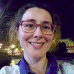 Promotora de GAM A Coruña, Grupo de Ayuda Mutua para mujeres con problemas de salud mental.
Integradora Social.