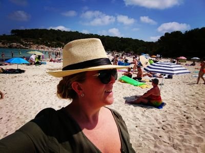 Sharon32261106's profile picture. 