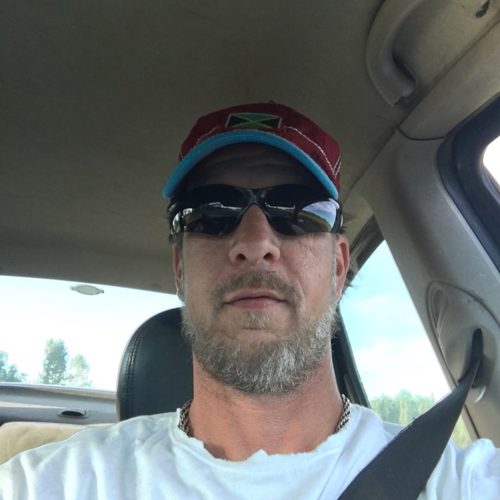 Ironworker Local#512, Live for fishing, hunting, camping, hiking, biking, movies @Vikings #Skol
