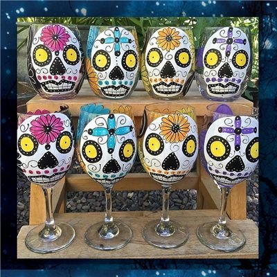 Glitter Glassware, Vinyl Decals and more!