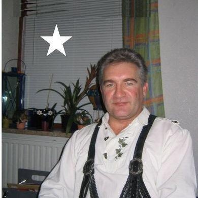 Mark49980339's profile picture. 