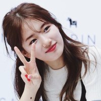 bae suzy pics (@archivesuzy) 's Twitter Profile