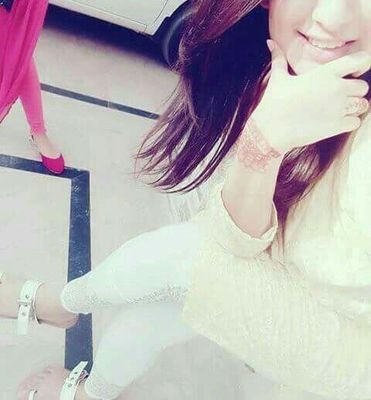 being a sleepy girl with a busy life is hard......
pragmatic, sceptic 😎😎 music freak 🎵 🎵