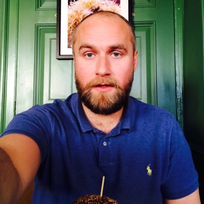 carsten_14's profile picture. Family • Football • Fish • Gooner