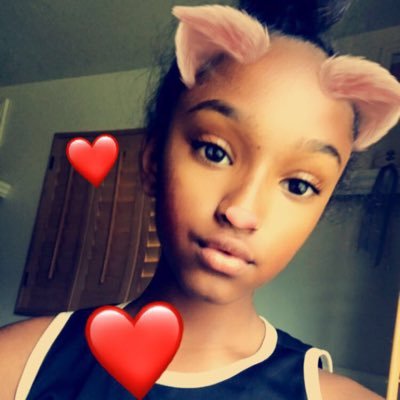 I am single I love basketball gsw all day 30 is for curry