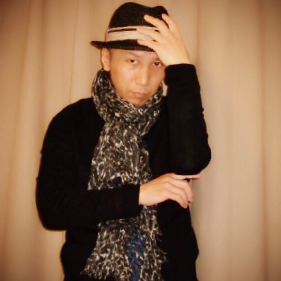 Welcome!!! I am Kenji. I love fashion,caffe,cake,brand,trip.....