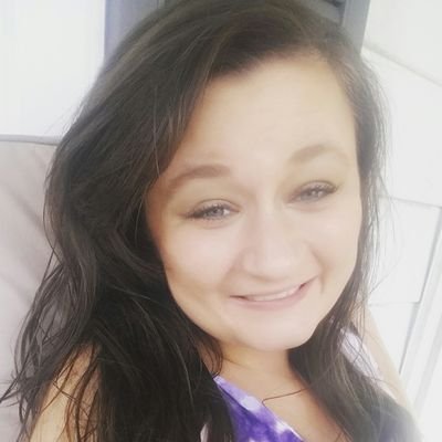 Caitlyn_Paris's profile picture. mommy to a cute little boy and darling little girl