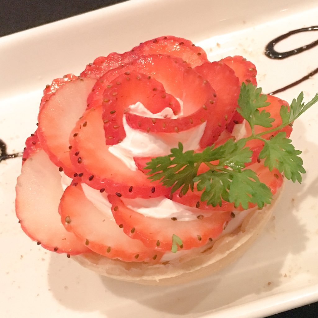 IFyA4JDx3R3exI8's profile picture. 成人済。ほとんど呟きません。 🥷🥚と👹滅好き。ガラスも好き。#虹の結晶 ご飯も好き。