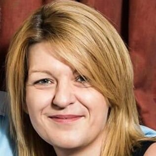 debsallenLDN's profile picture. Talent Development Partner and Disability Champion. Volunteer at GSRE. Student of Canine Behaviour. Love F1, my GSDs and my family. Blessed with His love 🙏.