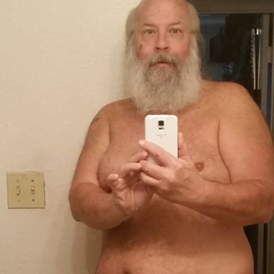 I am a Christian and a nudist with a little hippie mixed in. I believe our body is a wonderful creation and promote body positivity through nude living.