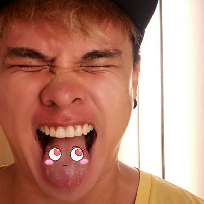 danielmari0n's profile picture. Ailurophile 🐈 | Cynophile 🐕| Gamelyon 🦁