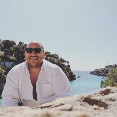 taodess's profile picture. 