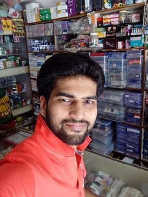 chintu1609's profile picture. Live young live free