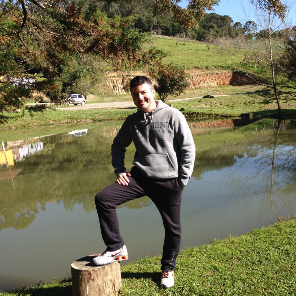 OliveiraSul14's profile picture. 