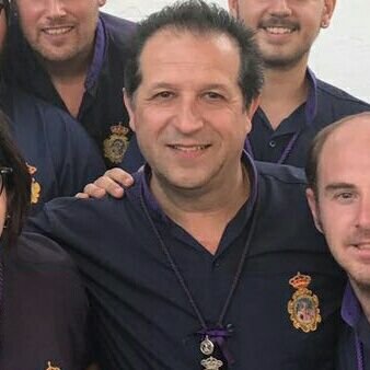 Corneta de AM Ntro.Padre Jesus de la Salud,amante de mis costumbres,sevillano hasta que muera, trabajo en Serdisel Materiales Electricos