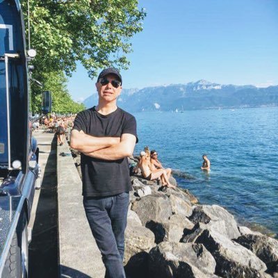 OabatjourArtur's profile picture.