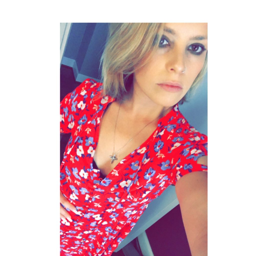 j_shand_'s profile picture. 