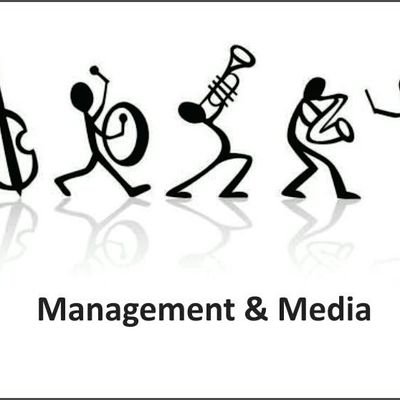 Management & Media - Comercio Internacional.
Casada , me gusta hacer música.
Siempre en movimiento .