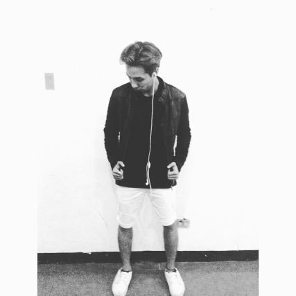 neekoSpinks's profile picture. ❌DSQUARED❌UPLIFTED❌ ✖DAVAO KRUMP MOVEMENT✖

Australian/Filipino🇦🇺🇵🇭
▪Store Manager▪Freelance Dancer▪entrepreneur▪OnlineMarketer▪

Instagram:Shirospinks26