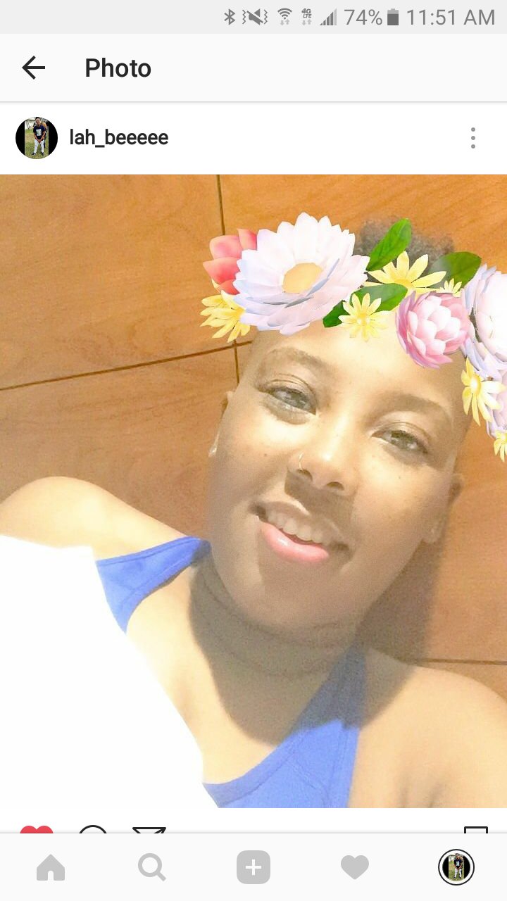 Lah_beeeee's profile picture. 