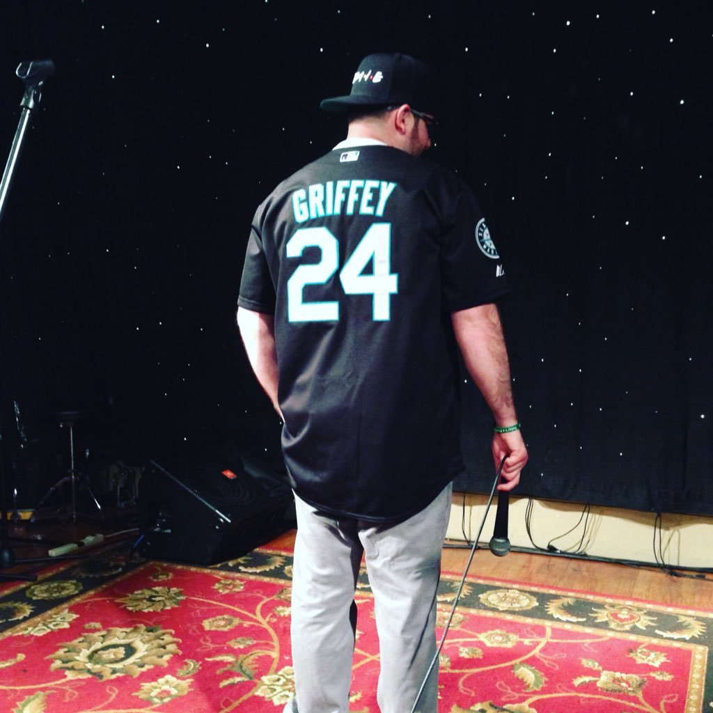 ChrisNeeComedy's profile picture. comedian,comedy to break the stigma, author: Boy Meets Anxiety