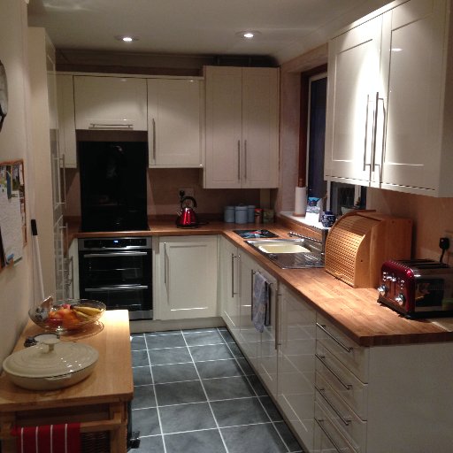 Helping you design a great kitchen, for you, your families and your lifestyle. With hints and tips to get you from inspiration to installation.