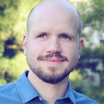 A doctoral student at the University of Jyväskylä with interests in iconicity, sign language, and meaning-making.