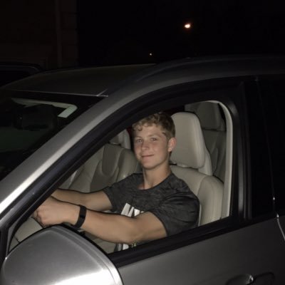 AidenRoss15's profile picture. Mpcs '20 sc-aidenross655