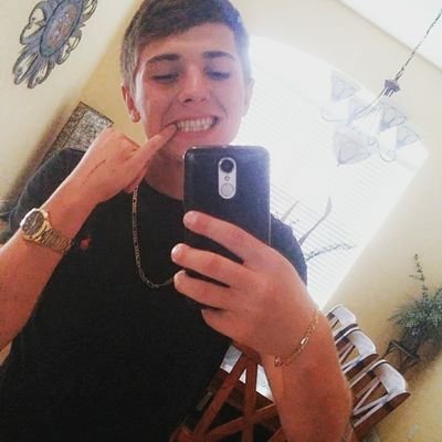 BitchImDatDudee's profile picture. 🤔🤔🤔Fuck a Bio. Y'all know who the hell I am🤗