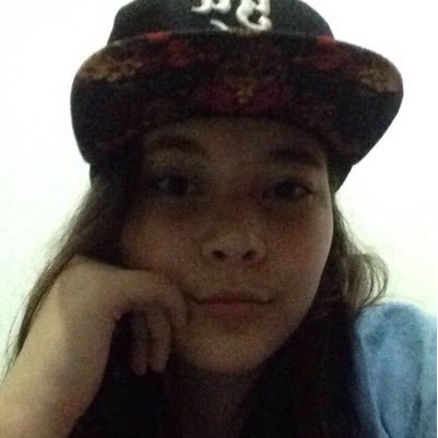 AninhaBauru's profile picture. 