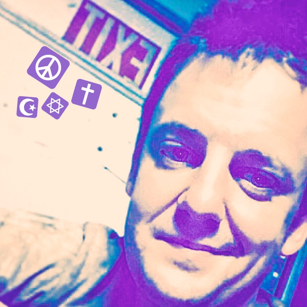 NickJamesOfiT's profile picture. pic a lil,talk a little, pick a little, talk a little, pick pick pic, talk a lot, pick a little more. #OccupyInfinity https://t.co/Nlri1aosEn