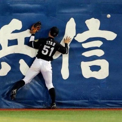 暗黒経験脳の持ち主。絶賛珍カス英才教育中の2児の母。野球は開幕までが1番おもしろい。2023年　現地2勝0敗