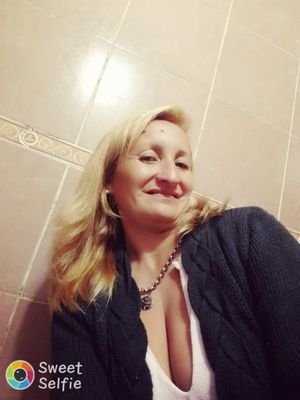 RosaBar73427106's profile picture. Muy divertida y sexi 😍😘😘