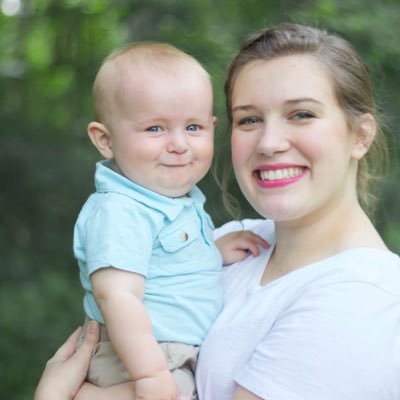 Follower of Christ. Photographer. Blogger. Future munchkin teacher. Lover of beauty.