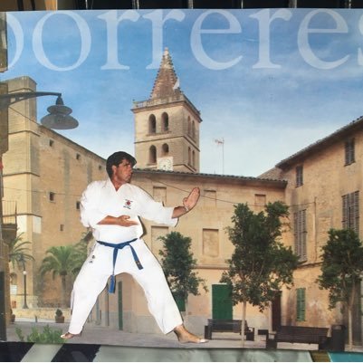 txolin42's profile picture. 