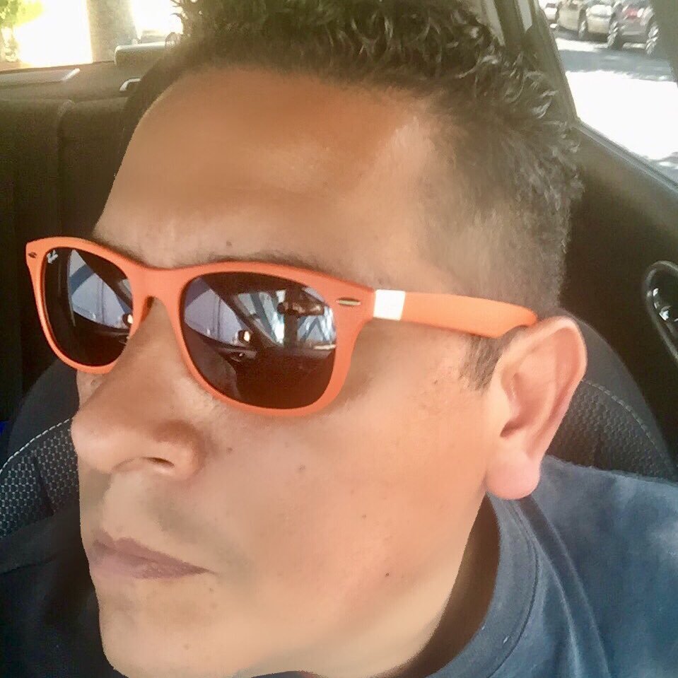 Ex Dirigente Universitario,Promotor de la Recuperación de Espacios Públicos,Productor de Eventos Masivos. #BrigadasDePaz