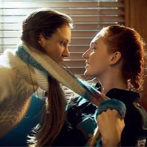 @WynonnaEarp deserves a lot more recognition for having badass women and lgbt representation in their show