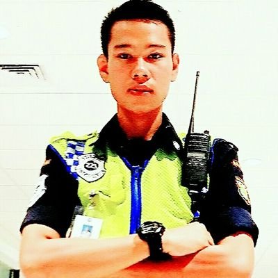 org nya santai..  dan rasa ingin tau nya tinggi.