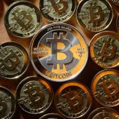 carloss3342's profile picture. 