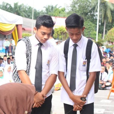 Ar_ZyM's profile picture. NOTHINGNESS