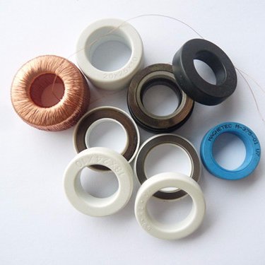 mavies515's profile picture. 