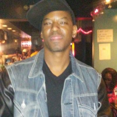 Darryll25142941's profile picture. Social Media Marketer
Helping Local Businesses Grow Their Business Through Social Media Marketing