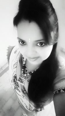 RajniSingla19's profile picture. 