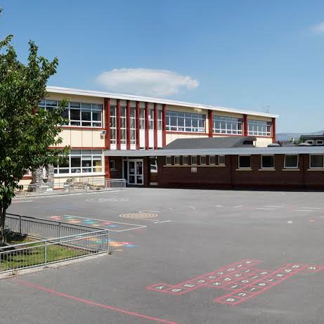 Scoil Mhuire na nAingeal or The Sisters of Charity, as it is known locally is a Catholic primary school located in the centre of Clonmel.