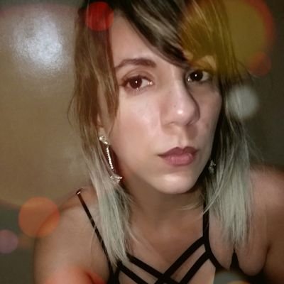 JoyceLourenco's profile picture. 