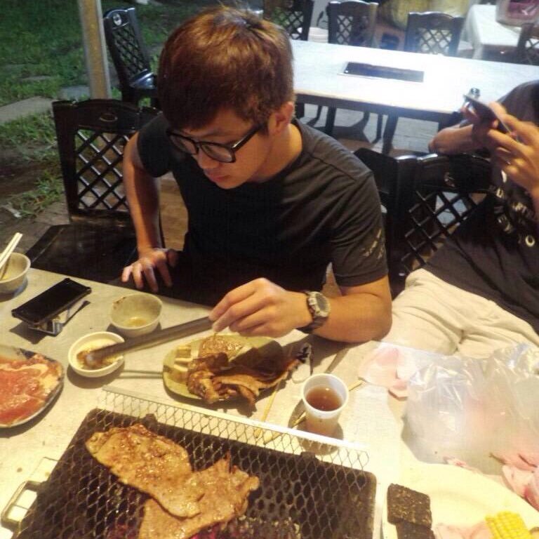 berserker199601's profile picture. The right choice outweighs blind effort