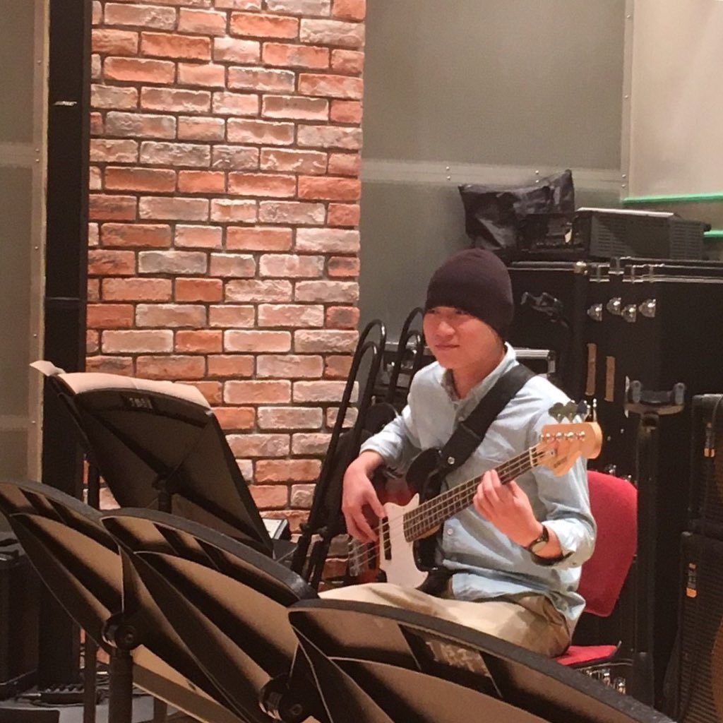 ○ 作編曲家
○ Works:「冒険家エリオットの千年物語」「この会社に好きな人がいます」「ウマ娘」「プリコネR」「ぶいすぽっ!」「オケマス2022, 2025」etc.
○ 東京音大 作曲 映放卒
○ IM.Lab所属
○ 野球とゲームが好き
ご連絡はこちらのメールにお願いいたします🙇↓